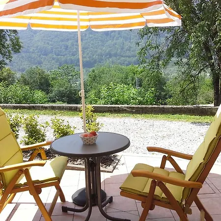 Apartment Zadraga *